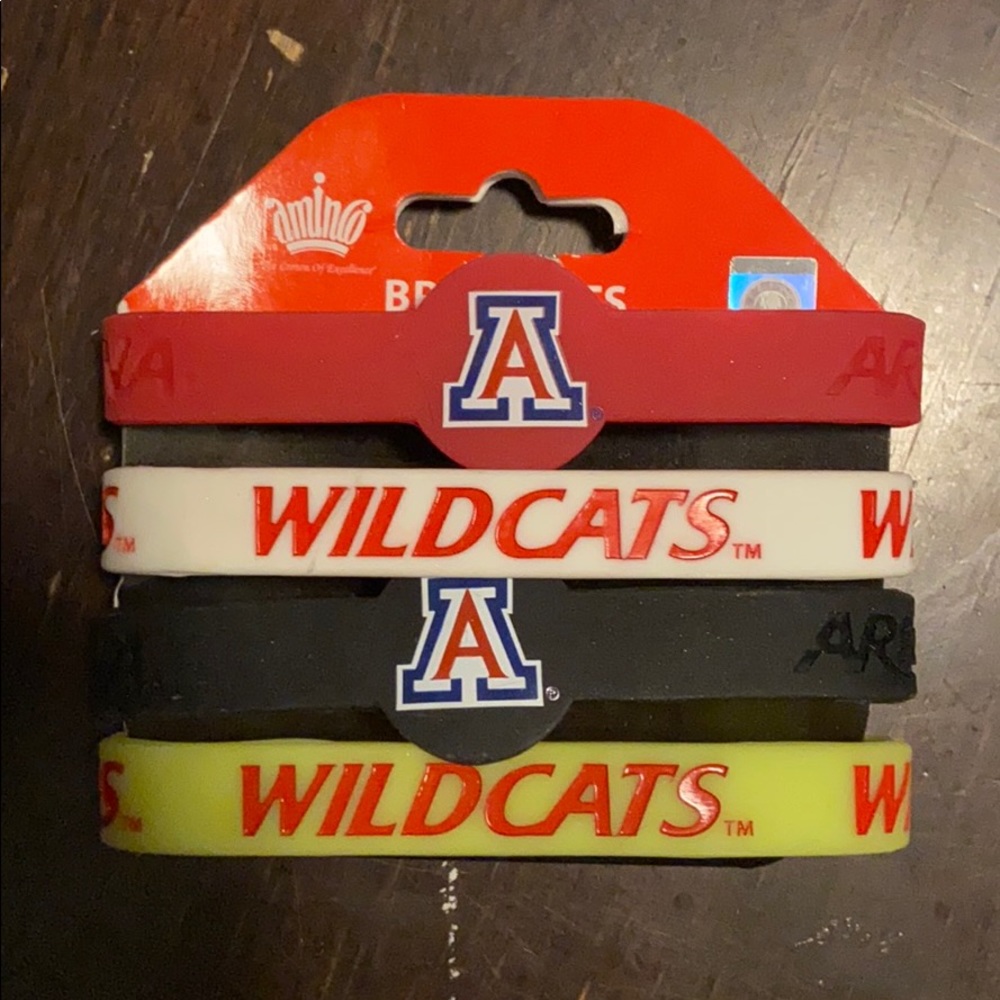 NWT University of Arizona 4 Pack of Bracelets